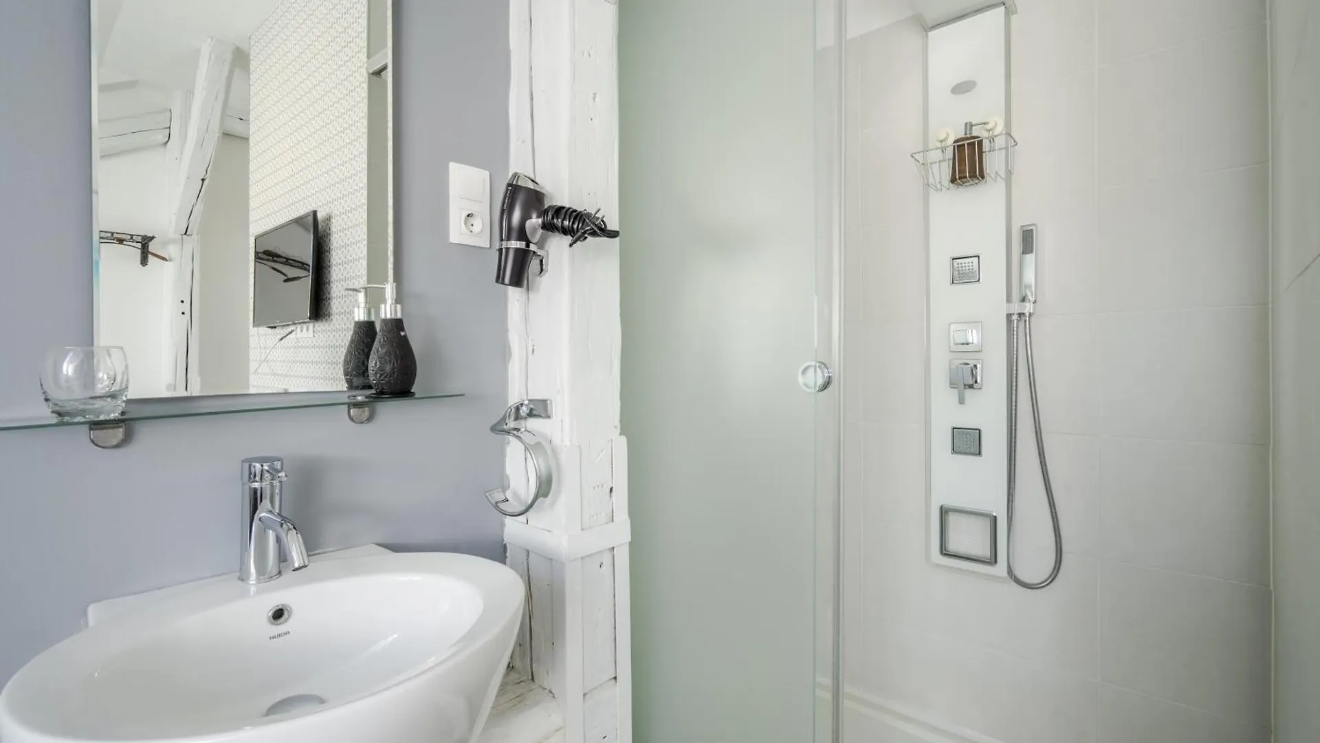 Nador Boutique Suites - Best Location, By Bqa Budapest Bed & Breakfast