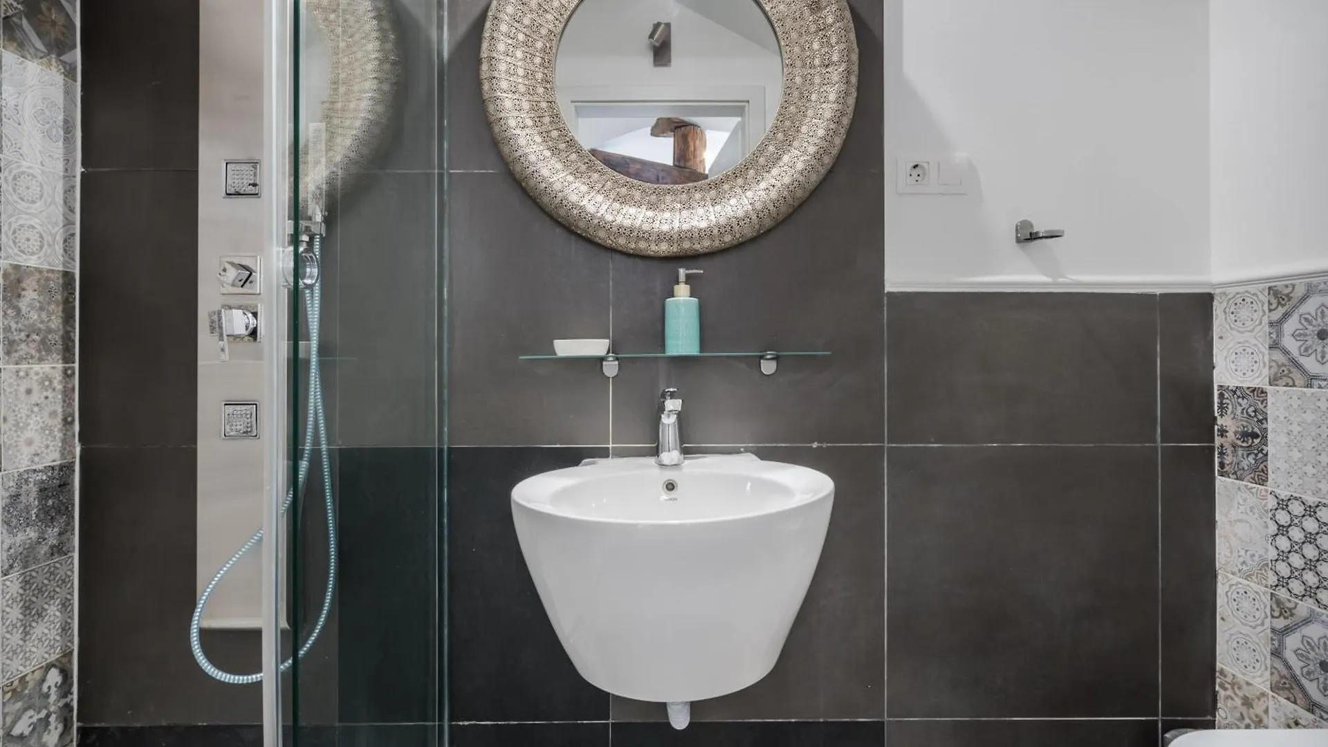 Bed & Breakfast Nador Boutique Suites - Best Location, By Bqa Budapest Ungern